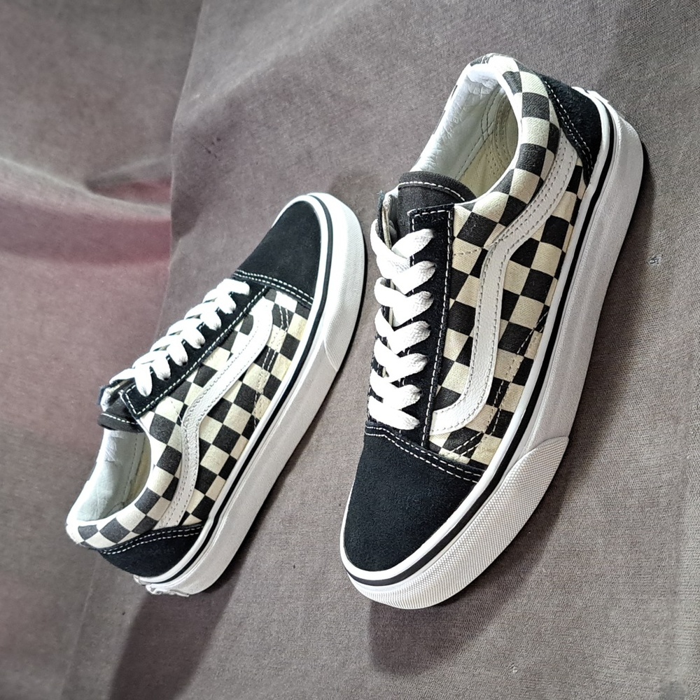 Vans Old Skool White Black Checkerboard Canvas Suede Lace Up Sneakers G US 5 - Picture 11 of 16